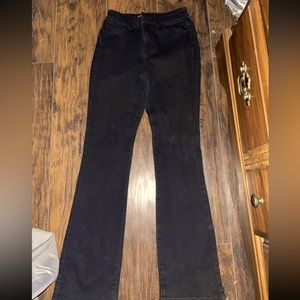 No boundaries size 3 flare-out jeans